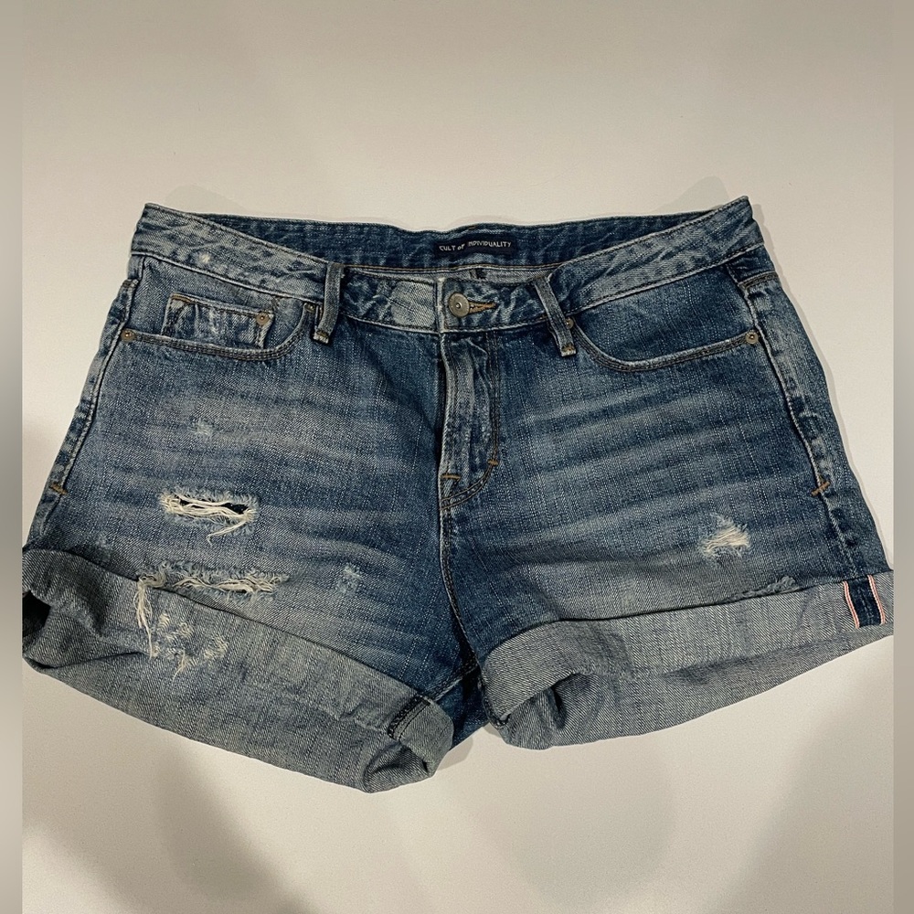 Cult of Individuality Jean Shorts “Ex-Lover Boyfriend”  - Mid Rise - Size 29
